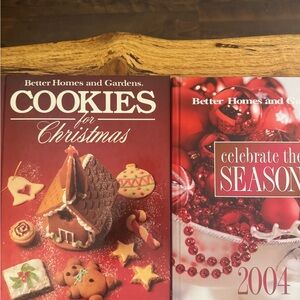 Better Homes and Gardens Red Christmas Cookie Collection